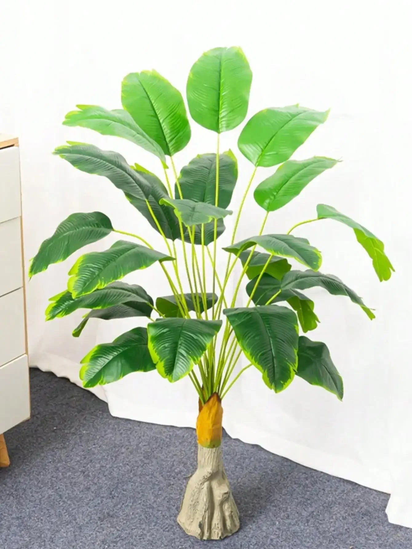 Künstliche Palme – Realistische Tropenpflanze für Heim & Garten