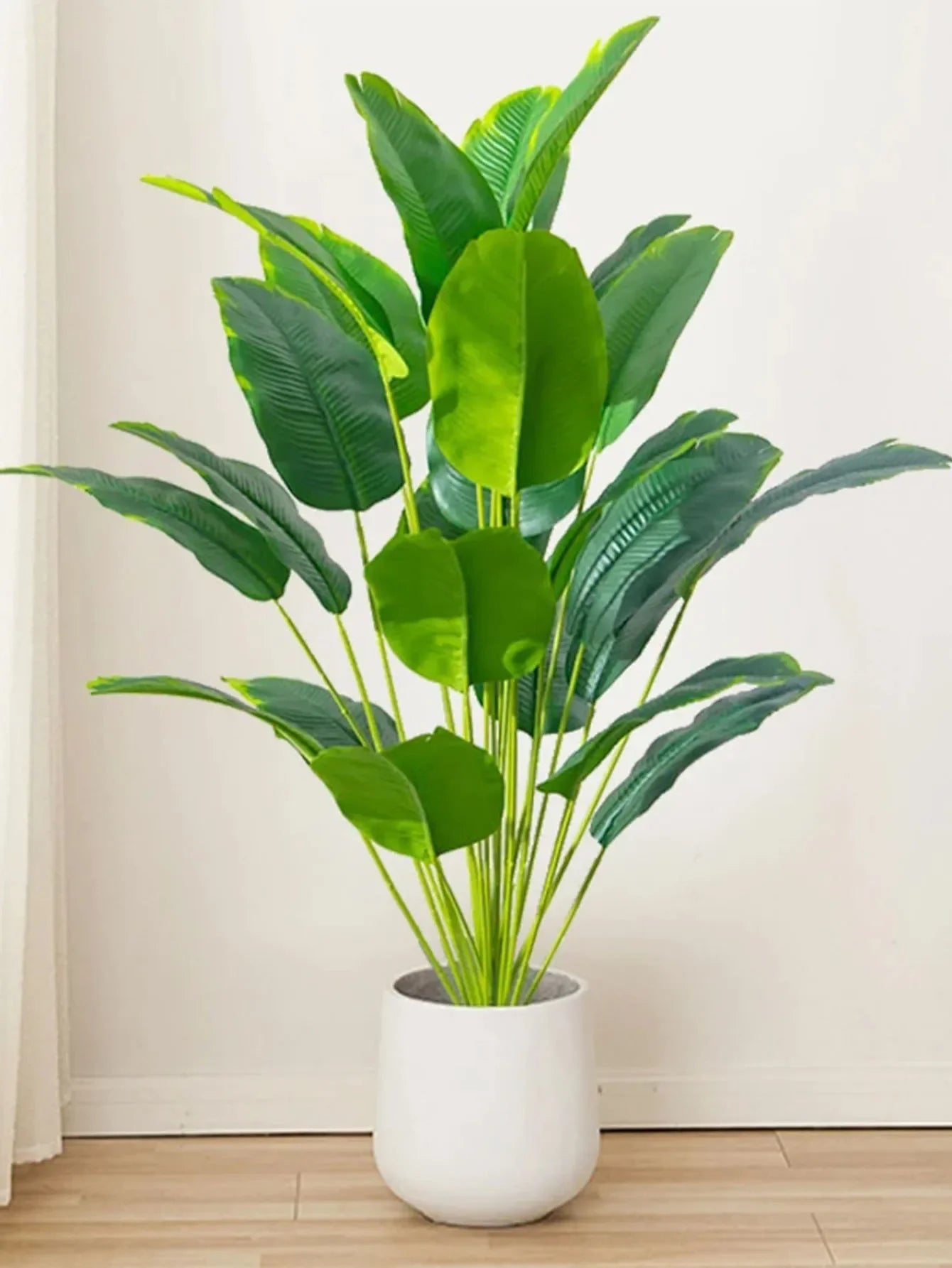 Künstliche Palme – Realistische Tropenpflanze für Heim & Garten